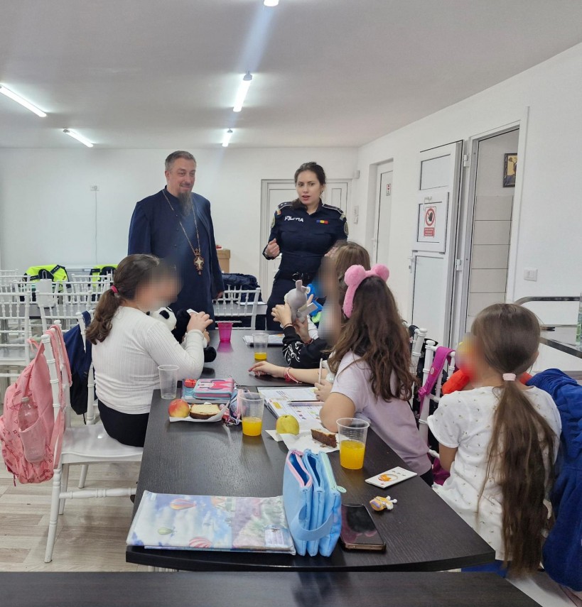 politistii din constanta desfasoara activitati preventive pentru copii si tinere mame la inceput de primavara 69a5d68c6d1b7