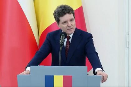 presedintele nicusor dan alaturi de presedintele polonez karol nawrocki declaratii de presa oficiale la varsovia 69a976c1ef5fe