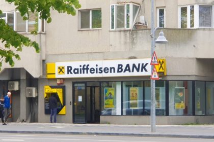 raiffeisen va cumpara garanti bbva ce se intampla cu clientii 69c8e6d7bb55a