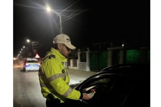 razii ale politistilor soferi bauti depistati si autoutilitara cu numere false pe dn 2a 69baac63188d9