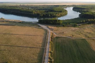 restrictii pe bratul macin al dunarii au loc activitati de instructie militara cu utilizarea munitiei de razboi 69c104ab1d4c1