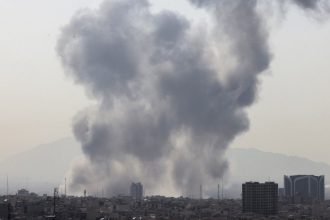 riposta iranului opt oameni au murit duminica in israel intr un atac cu racheta trei oameni ucisi in uae si unul in kuwait 69a4822ab28fb