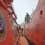 salvare pe mare membru al echipajului unei nave adus la tarm de arsvom 69c4113778f51