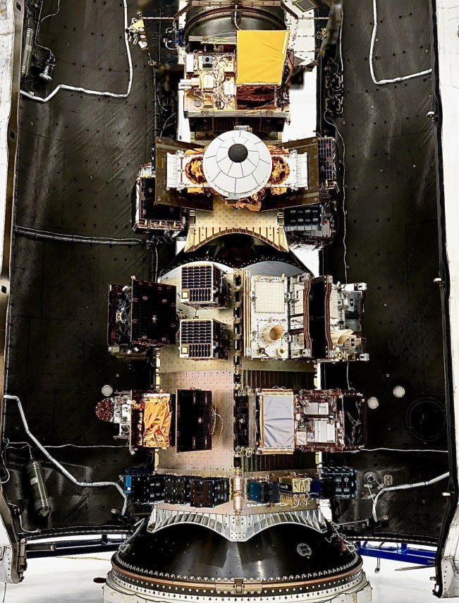 satelitul romanesc emisar lansat astazi in cadrul unei misiuni spacex la proiect participa si universitatea maritima constanta 69ca4c8709aed