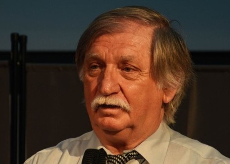 scriitorul nicolae baciut martor fara voie la un incident aerian in dubai a urmat o bubuitura puternica apoi un incendiu 69a35adac6153