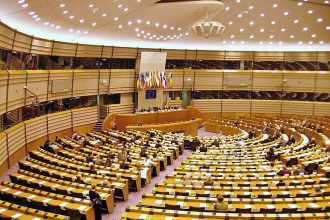 senatul si camera deputatilor se reunesc in sedinta comuna de plen pentru dezbaterea proiectelor bugetului 69bc4a96cf041