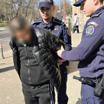 si a scos bratara si a fugit din arestul la domiciliu tiktokerul mogosu prins de seful politiei municipiului constanta aflat in timpul liber 69ac8e2ddde7f