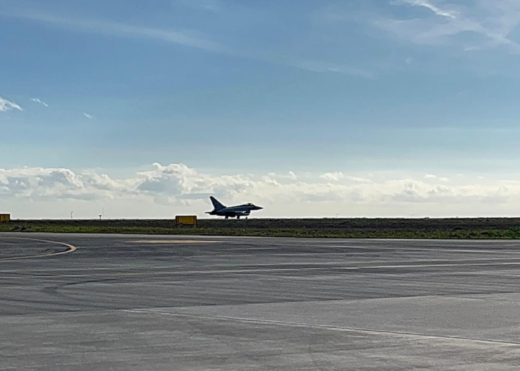 sistemele de aparare in stare de alerta la tulcea avioanele de vanatoare ridicate de la sol 69c069ed8302e