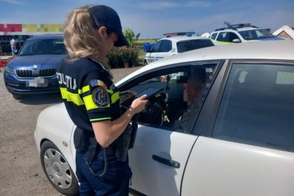 soferii vor putea plati amenda direct la politistul rutier care a constatat abaterea 69b6b8d69291b
