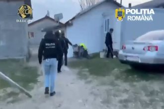 suspecti de trafic de persoane si proxenetism retinuti de procurorii diiucot 69bd7c8c3feab