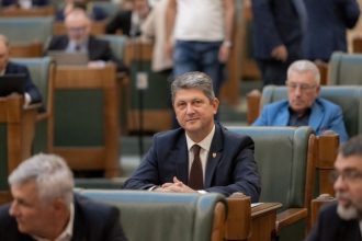 titus corlatean si a depus candidatura la pozitia de secretar general adjunct al consiliului europei am luat o decizie am reflectat ceva timp inainte de asta 69b3ae62ca391