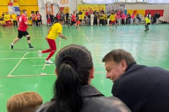 video comunitatea din valu lui traian s a mobilizat pentru melisa o tanara afectata grav de o o complicatie neurologica aparuta in urma gripei 69c9af6a18ca8