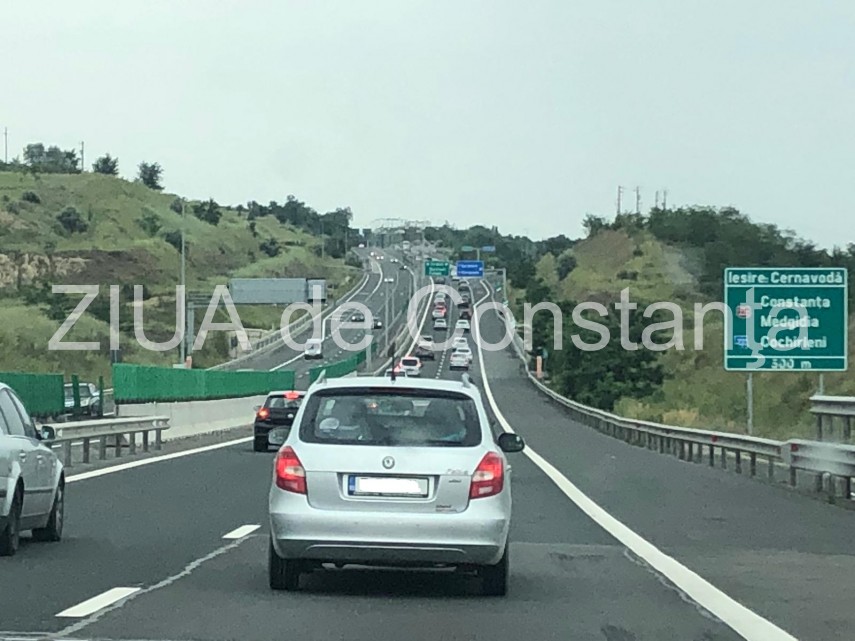 a doua zi de paste aduce aglomeratie pe sosele a2 bucuresti constanta si alte artere rutiere principale afectate de trafic intens 69dd00fe4ee9f