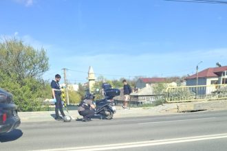 accident rutier la sensul giratoriu din agigea un tir a acrosat un scuter 69eb820a64992