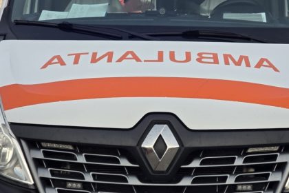 accident rutier pe strada dezrobirii in fata la foarte tare 69ea29824ba5c