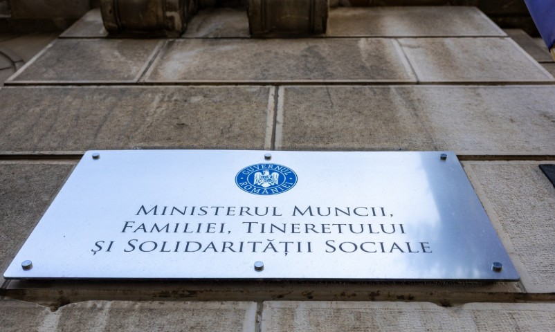 ajutoare de urgenta de 1 milion de lei pentru sprijinirea familiilor si persoanelor singure afectate de incendiul din localitatea rucareni judetul vrancea 69f24316c7ba3