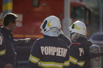 alerta in vrancea mai multe case de lemn au luat foc a fost emis mesaj ro alert 69eddea850edb