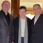 aparitie surpriza a lui nicusor dan alaturi de doi psd isti la o manastire 69dd97be63a6e