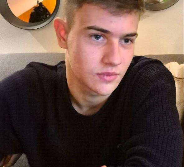 apel la solidaritate un tanar de 17 ani are nevoie urgent de ajutorul nostru 69dfdcc48589d