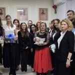 biblioteca noua rafturi pline dr adriana campeanu sprijina cultura donatie importanta de carti la lumina 69ea6fbdb5cb3