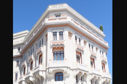 calatorie in istoria banilor si a tezaurului la implinirea a 146 de ani de activitate 69e0ffdf18785