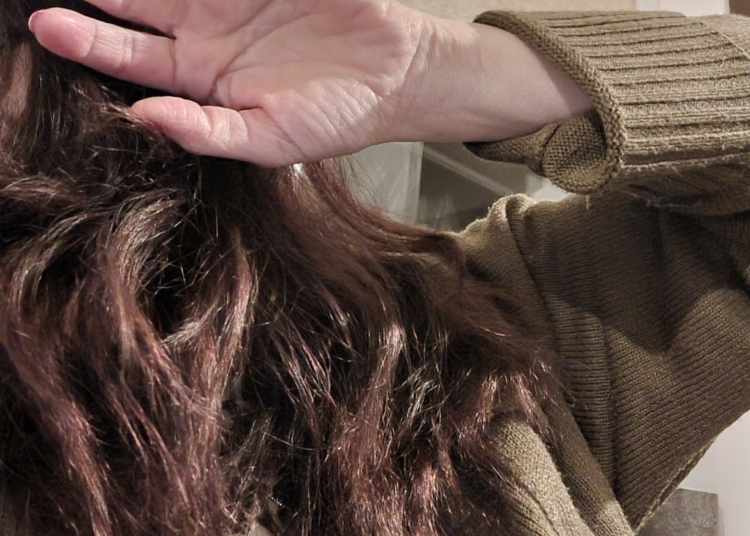 calvarul unei tinere batuta si sechestrata de iubitul turc a batut o pana i a invinetit ochii apoi a trecut la spionaj si amenintari 69e2c67640f6e