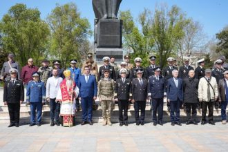 ceremonie militara dedicata zilei fortelor terestre romane organizata la monumentul victoriei din constanta 69ea3a629ceb9