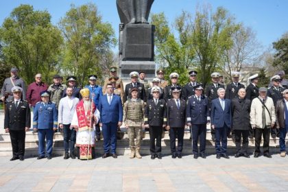 ceremonie militara dedicata zilei fortelor terestre romane organizata la monumentul victoriei din constanta 69ea3a629ceb9