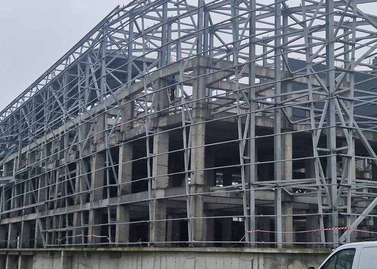 cni reporneste investitia de la sala polivalenta si cauta constructori pentru finalizarea acesteia 69efb6368ee8a