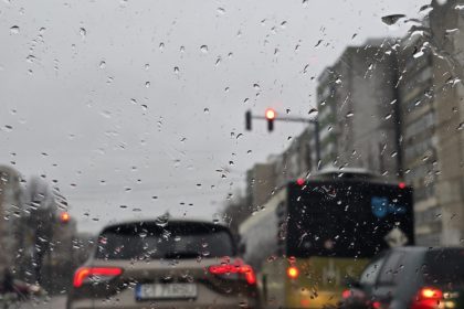 cod galben de vreme rea in aproape toata tara in dobrogea vor fi precipitatii sub forma de ploaie lapovita si ninsoare 69d64da43b418