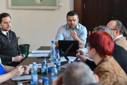 consiliul general al capitalei a aprobat reorganizarea primariei 122 de posturi vor fi desfiintate 69ce48b810c5b