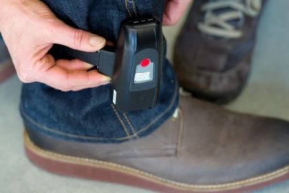 cum isi pedepsea un barbat din judetul constanta iubita ii stingea tigari pe frunte 69cee0546c844