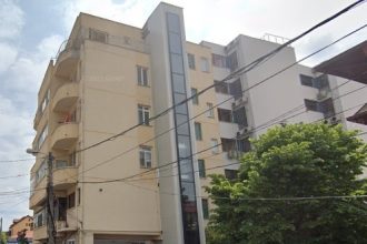 dan pufleanu obligat sa desfiinteze liftul care deserveste blocul de pe bulevardul mamaia 69d107a4979b9
