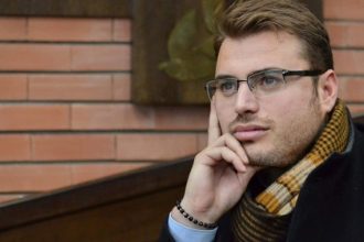 democratia filtrata un excelent studiu semnat de trei profesori constanteni despre realitatea construita de algoritmi 69d9dffeecaa2