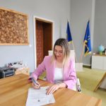 diana buzoianu lanseaza ghidul pentru prevenirea inundatiilor trebuie sa actionam din timp preventiv folosind inclusiv natura ca aliat 69df65365a5f4