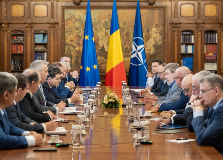 discutii la cotroceni despre criza aprovizionarii cu titei si combustibil romania nu se confrunta cu dificultati 69d437720d62d