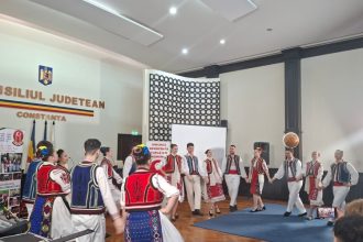 diversitate culturala si traditii autentice celebrate la constanta in cadrul festivalului interetnic primavara comunitara 69cf069b3ea49