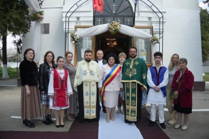 doi copii din asistenta maternala au fost botezati la cumpana in duminica floriilor 69d27f5fc5545