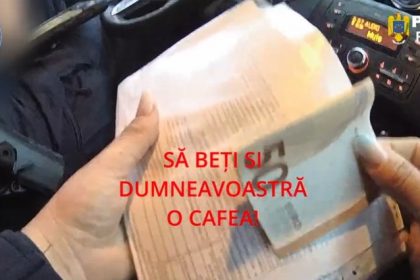 doi soferi au incercat sa mituiasca politistii care i au oprit in trafic video 69ddfe0ce0e11