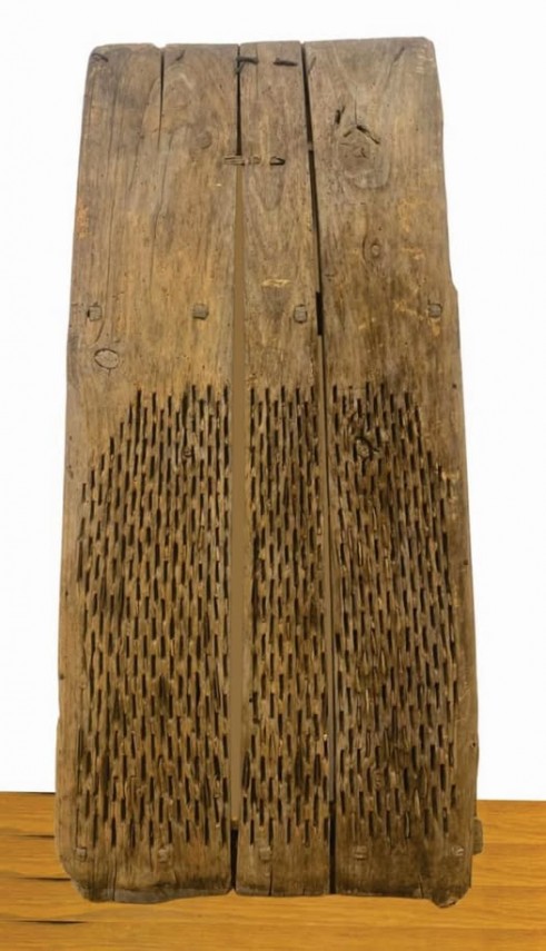 exponatul saptamanii la muzeul de arta populara constanta sanie de treierat 69e5d53de0105