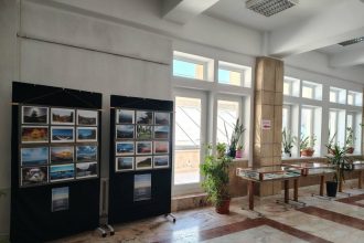 expozitia rasarit pe mare un dialog intre haiku si fotografie la biblioteca judeteana constanta 69d149dbaa198
