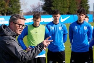 farul constanta primul antrenament cu flavius stoican noul antrenor va debuta pe banca marinarilor contra campioanei fcsb galerie foto 69dd3ff0b12b1