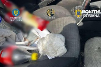 flagrant un tanar a fost prins cu droguri in masina 69d79febddd3a