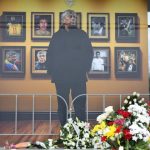 fostul presedinte traian basescu la catafalcul antrenorului mircea lucescu respect pentru mircea lucescu 69d79b2be1e15