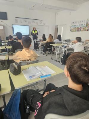 foto plan comun destinat cresterii sigurantei scolare in doua unitati de invatamant din orasul babadag judetul tulcea 69eb4205aa2ff