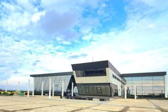 foto proprietate impunatoare de pe autostrada soarelui scoasa la licitatie intr un dosar de executare silita 69e96b64cf9d8