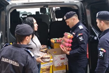 gest de suflet inainte de paste jandarmii din constanta au adus bucurie copiilor dintr un centru social 69d7ef8fb8b36