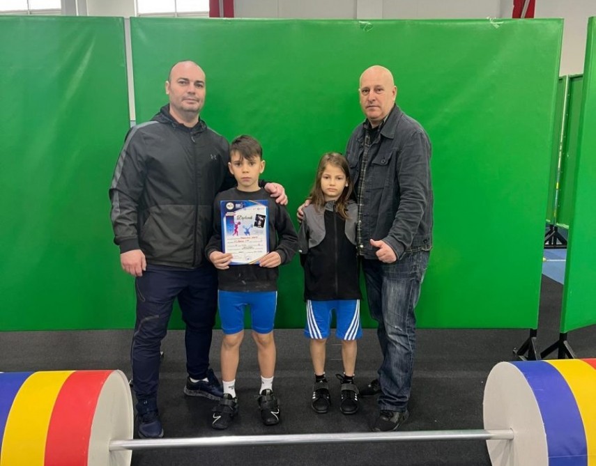 halterofili de la cs farul constanta pe podium la intrecerile nationale de la bucuresti galerie foto 69d371be59fe6