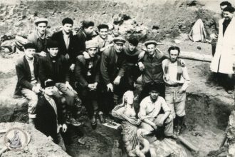 imagini inedite cu descoperirea tezaurului de sculpturi de la tomis foto 69cd2f91b5125