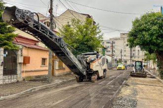 incepe asfaltarea in cartierele veterani si baba novac 69f0d6e5d8623